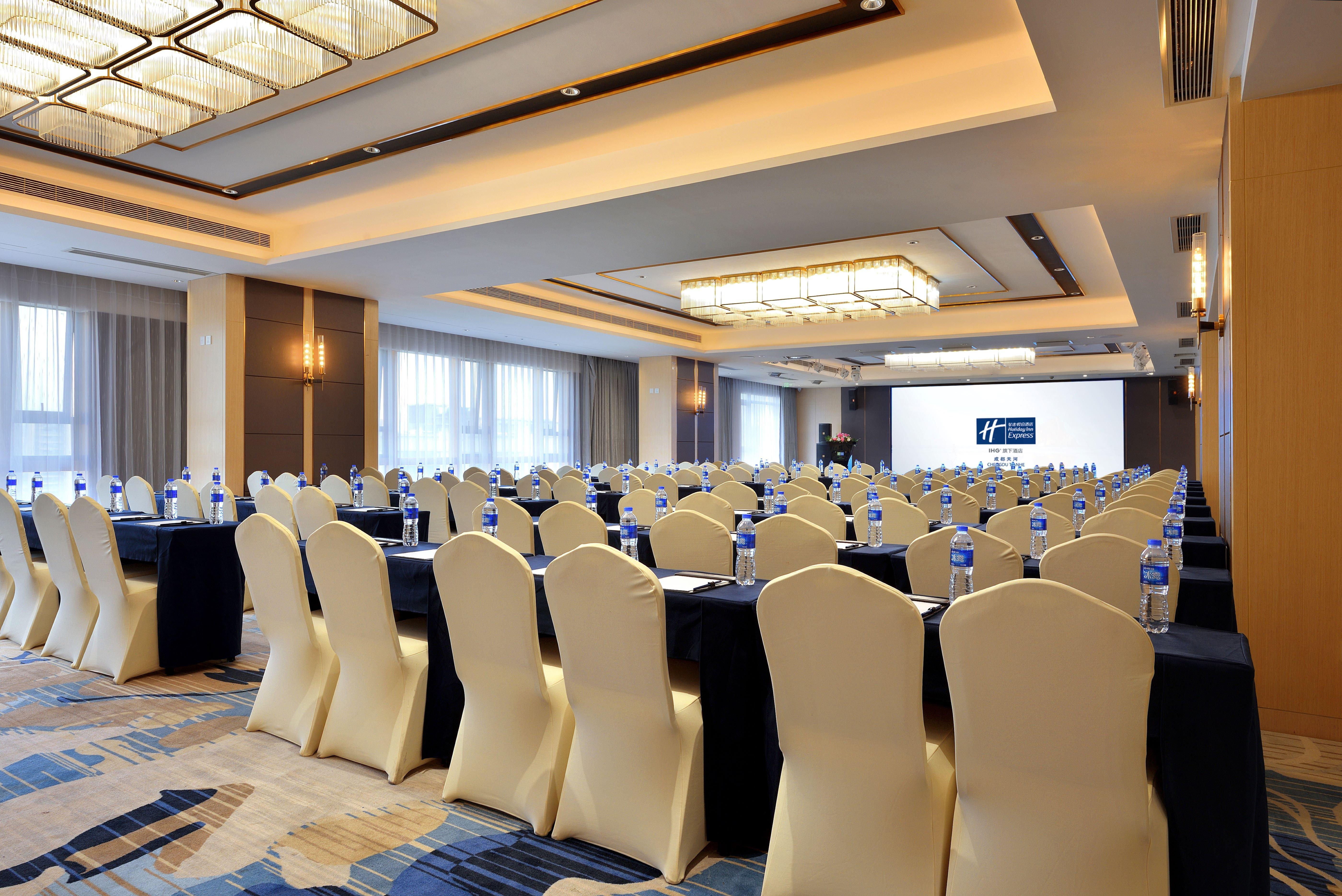 Holiday Inn Express Chengdu Tianhe By Ihg Pixian Extérieur photo